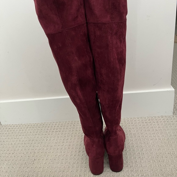 Over-the-knee suede boots - Le Chateau - Picture 3 of 3